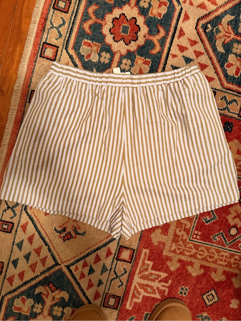 Tuckernuck, Pomander Place Striped Elastic-Waist Shorts - Tan & Purple - Picture 3 of 8